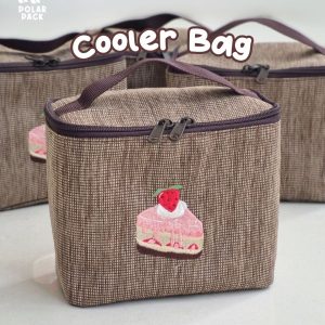 Cooler bag coklat motif kue strawberry lucu dari Polar Pack.